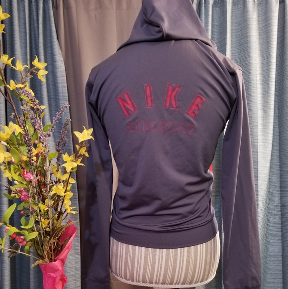 🌻🌺🌻NIKE ATHLETIC ZIP UP HOODIE!! - Picture 2 of 6